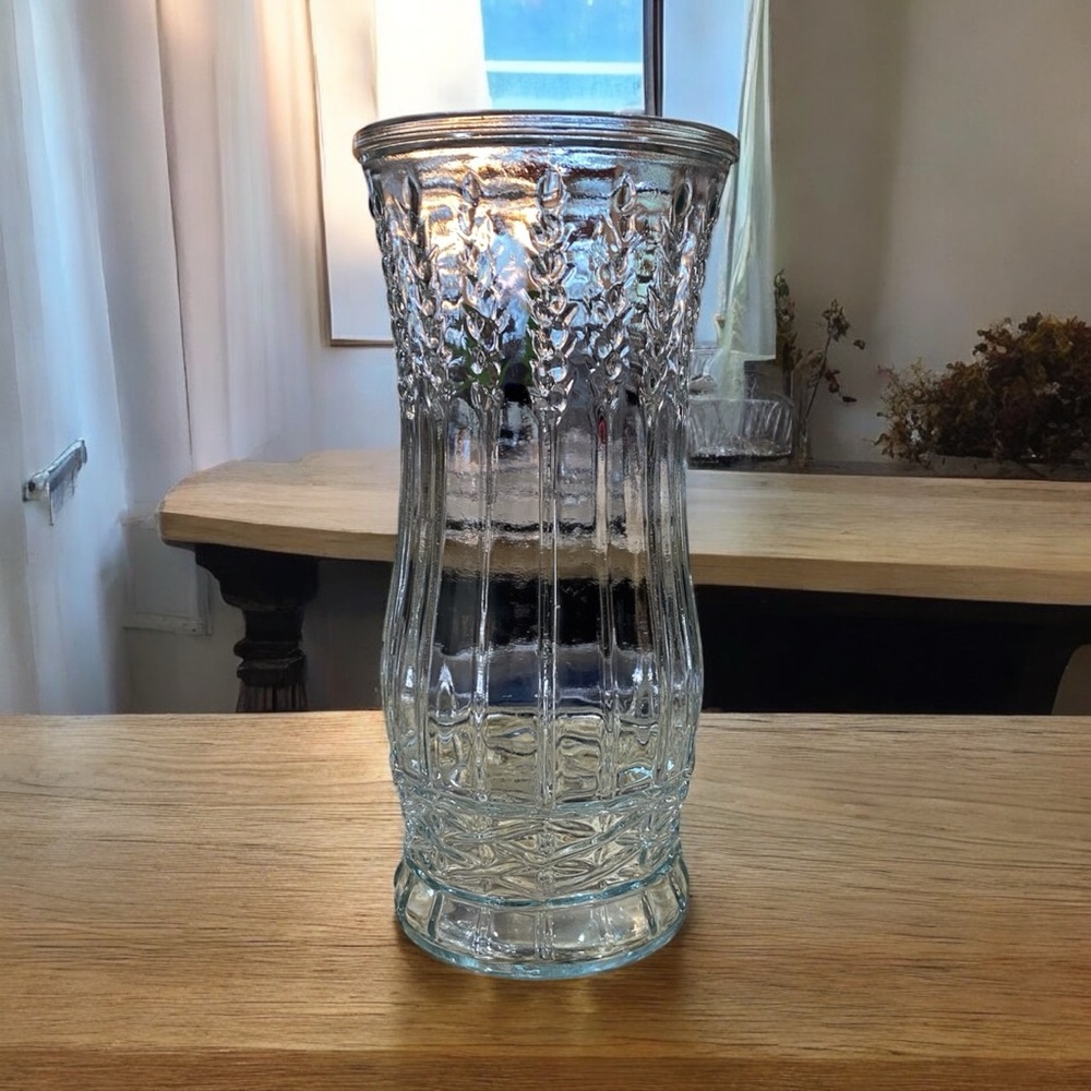 Vintage E.O. Brody Co. Clear Glass Wheat Stalk Flower Vase Mid-Century Modern
